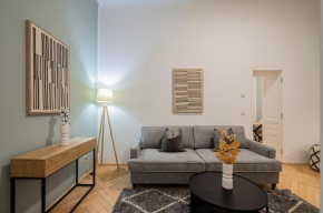 Charming APT perfect for 4-6 tram, self-checkin